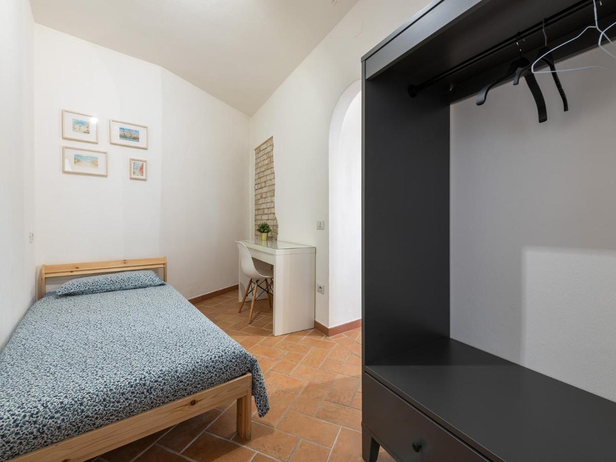 Santa Margherita House Каляри Екстериор снимка
